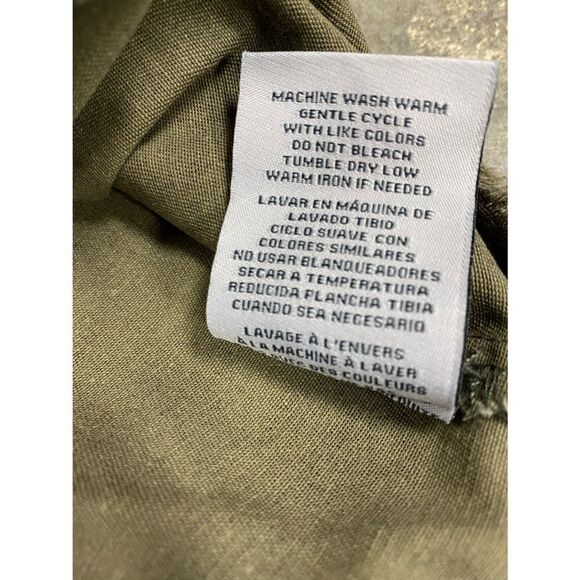 Working Title Denim Camo Frayed Crop Jacket Size Medium NWT - Picture 6 of 6